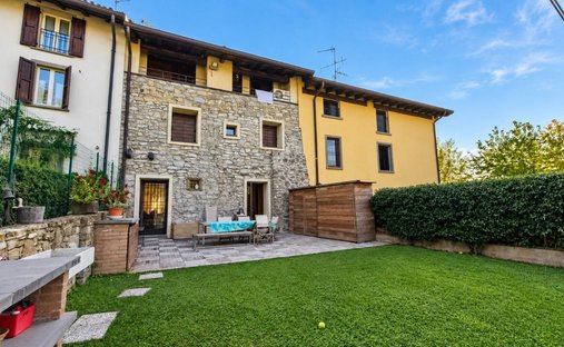 House in Ponteranica, Lombardy, Italy 1