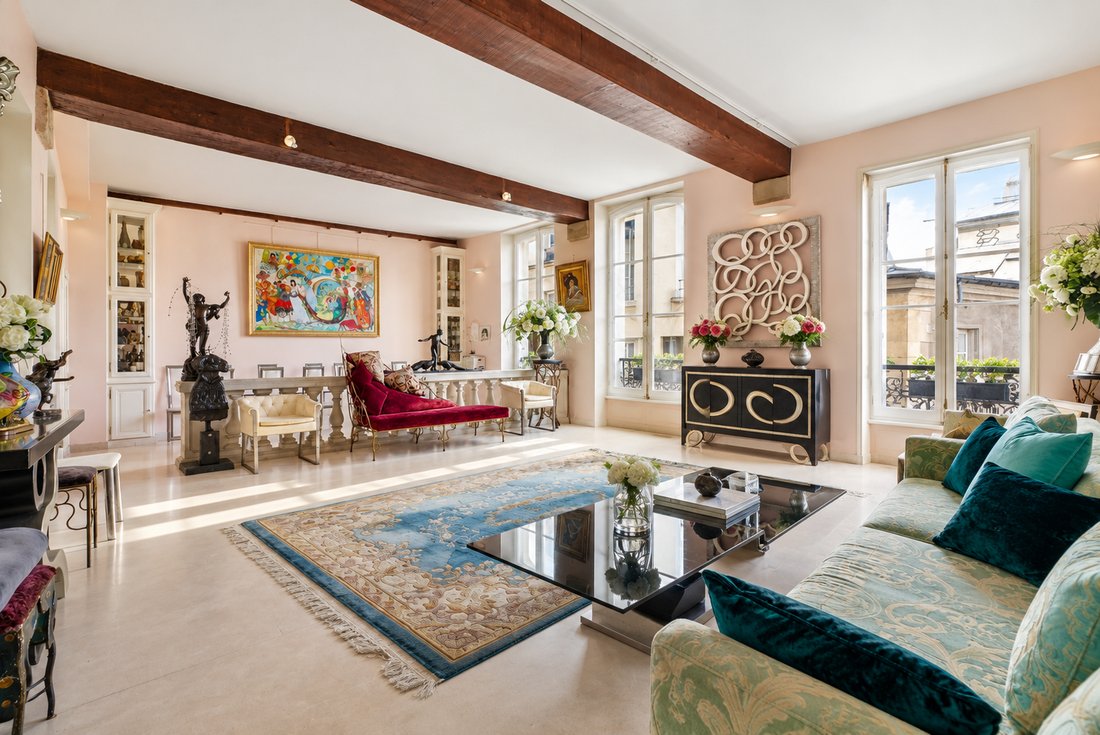 Apartment in Saint Gervais, Paris 4e Arrondissement, Paris 1 - 19037510
