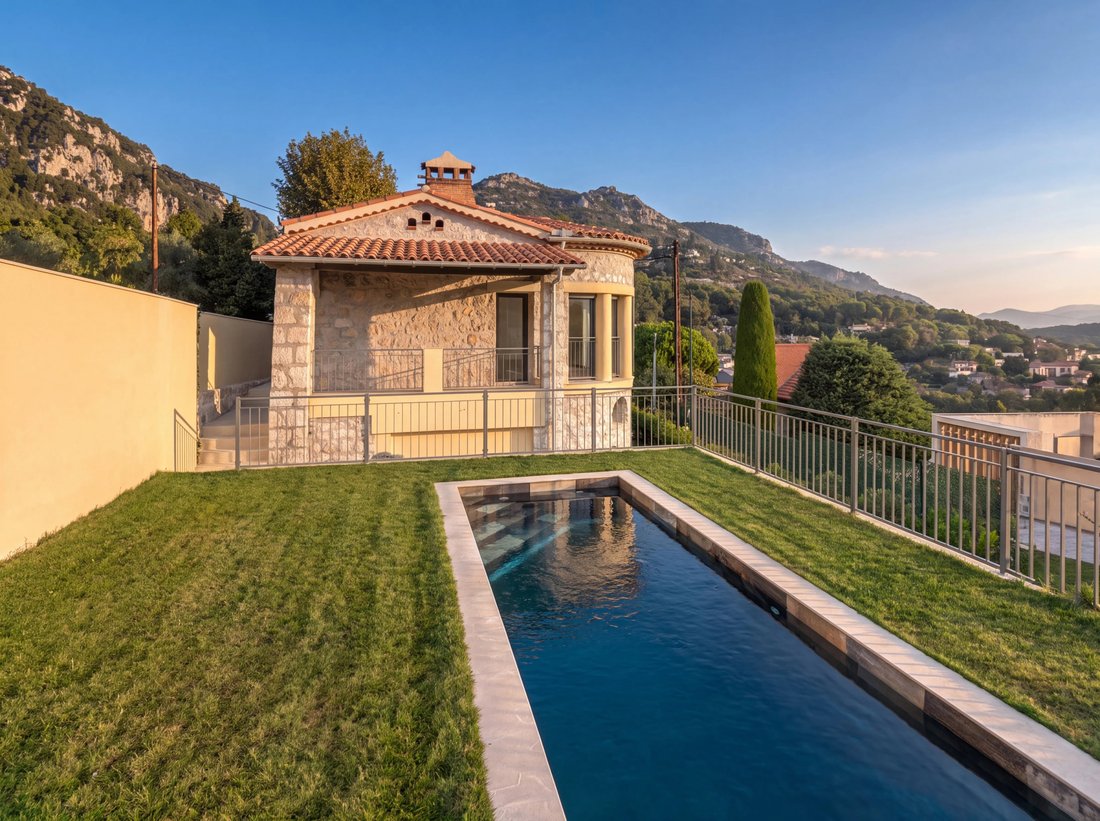 Villa in La Turbie, Provence-Alpes-Côte d'Azur, Frankreich 3 - 18931603
