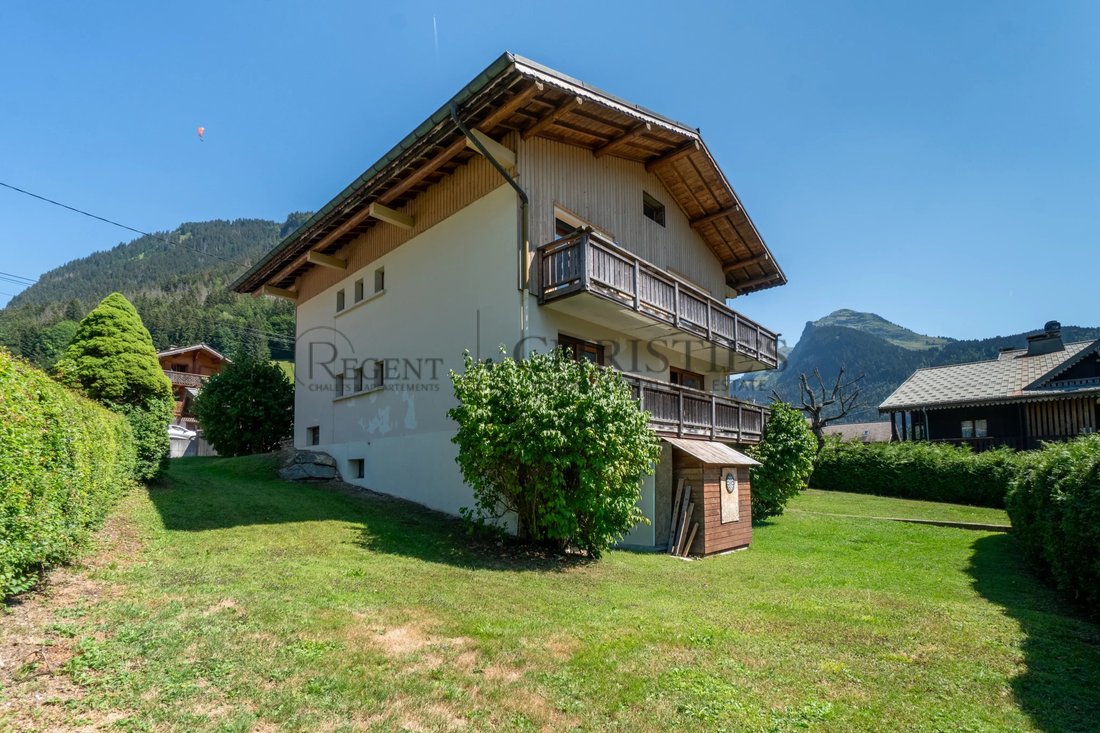 Chalet in Morzine, Auvergne-Rhône-Alpes, France 2 - 19037416