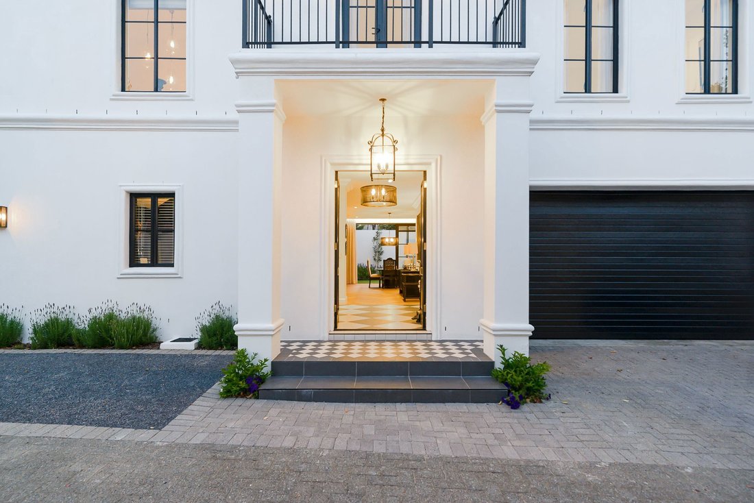 House in Claremont, Southern Suburbs, Cape Town 5 - 19040236