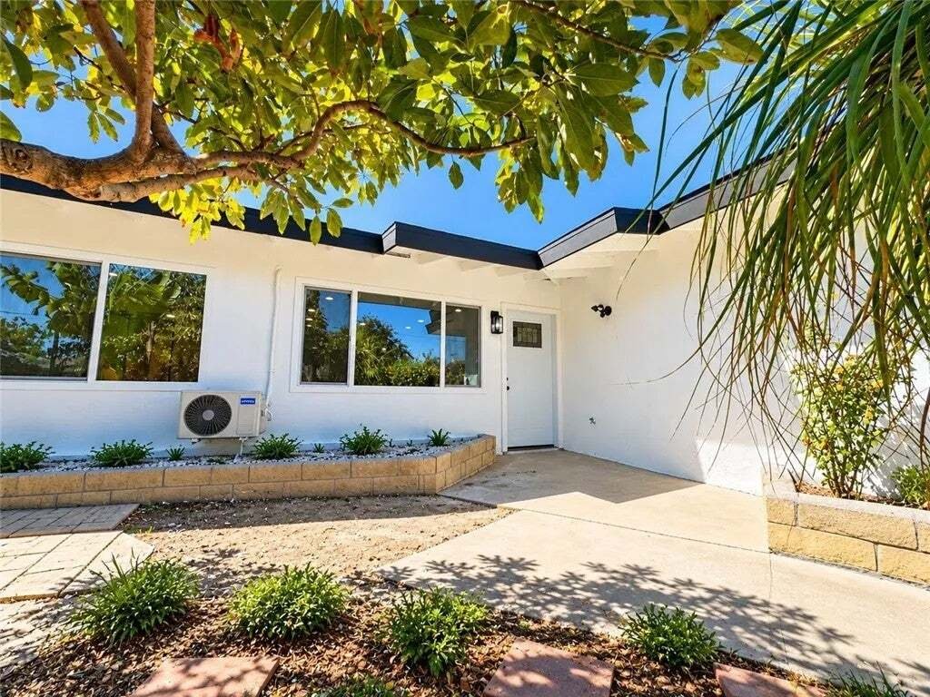 Altro a Santa Ana, California, Stati Uniti 3 - 19039895