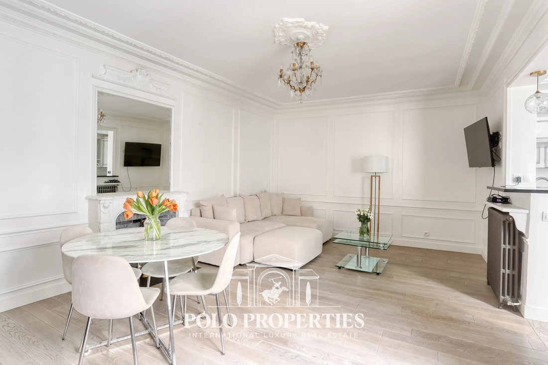 Apartment in Porte Dauphine, Paris 16e Arrondissement, Paris 3 - 19037181