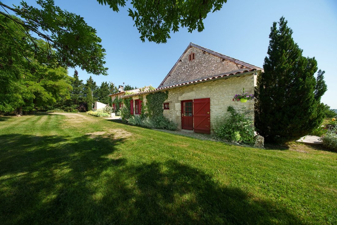 House in Charroux, Auvergne-Rhône-Alpes, France 3 - 19040983