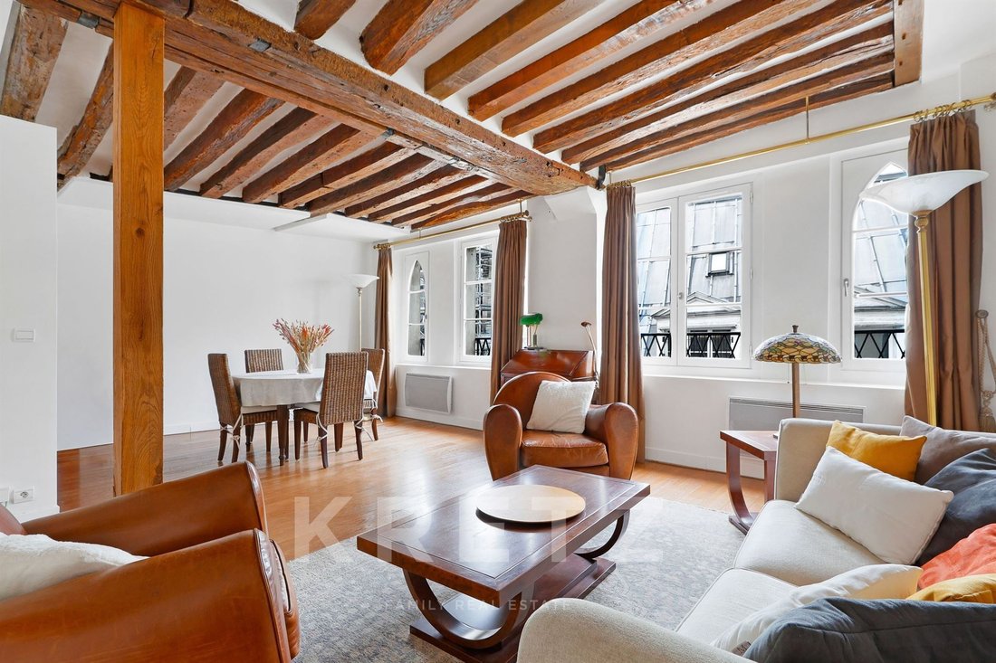 Apartment in Palais Royal, Paris 1er Arrondissement, Paris 3 - 19037633