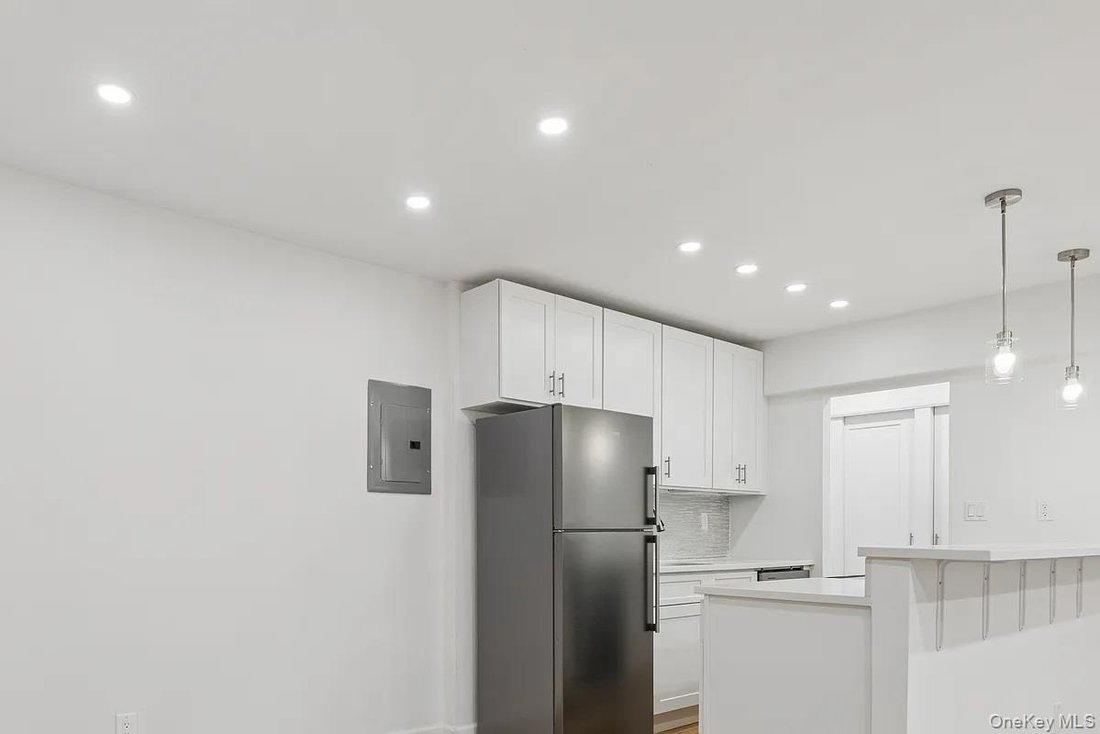 Co Op in New York, New York, United States 5 - 19040352