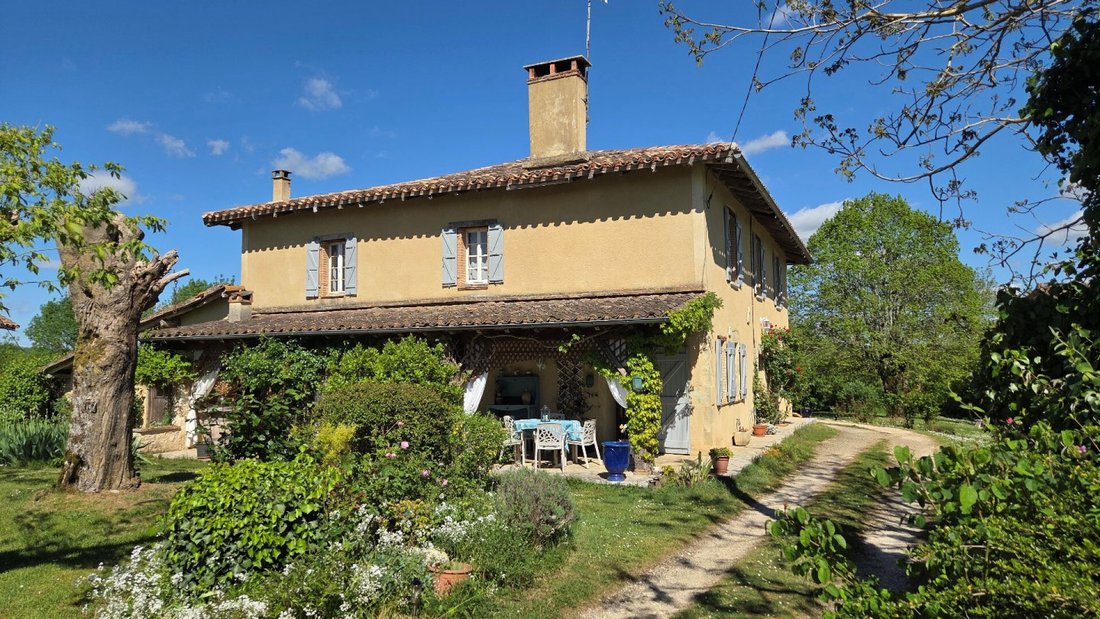 House in Casse Martin, L'Isle-Jourdain, France 2 - 19037732