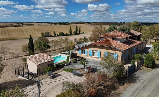 Casa a Casse Martin, L'Isle-Jourdain, Francia 1