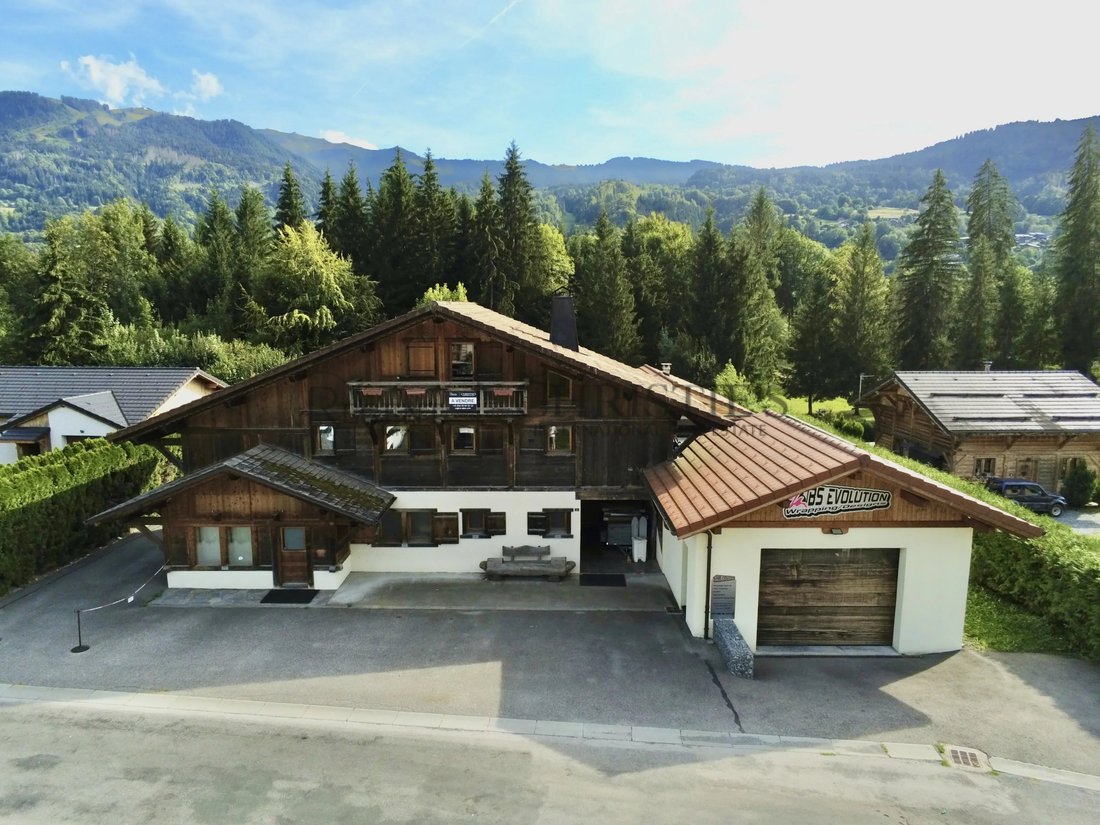 Anwesen in Verchaix, Auvergne-Rhone-Alpen, Frankreich 1 - 19037408