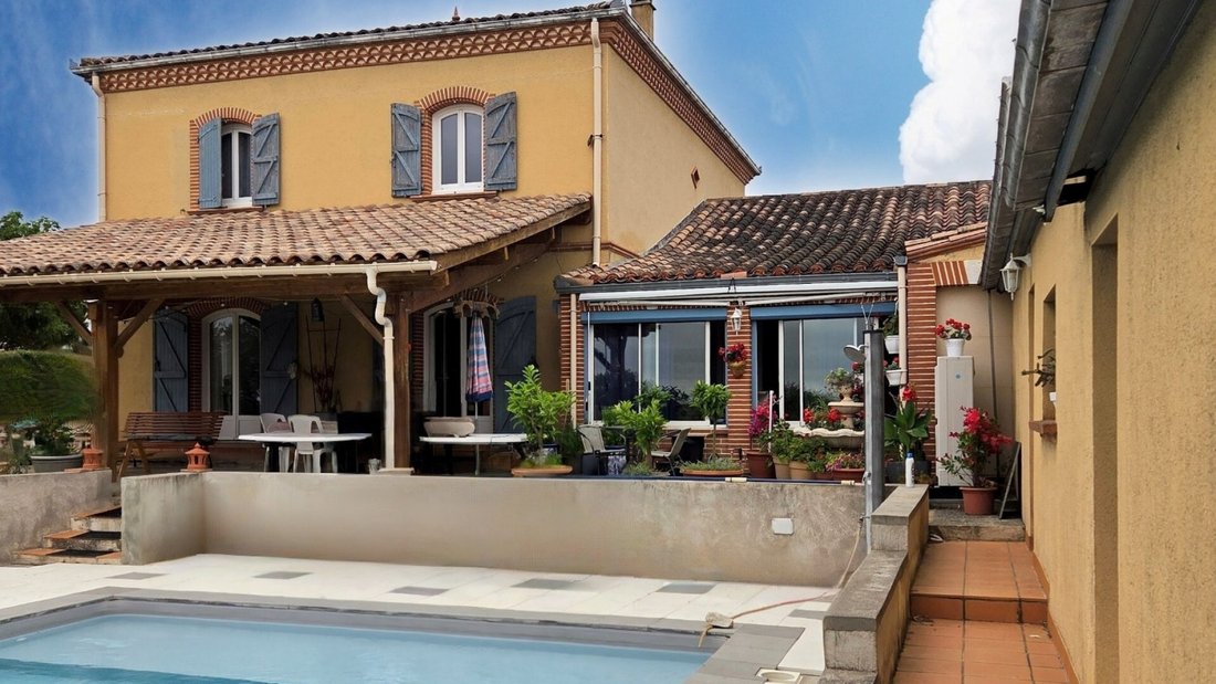 House in Casse Martin, L'Isle-Jourdain, France 1 - 19037675