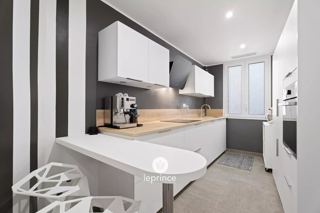 Wohnung in Nizza, Provence-Alpes-Côte d'Azur, Frankreich 3 - 19037222