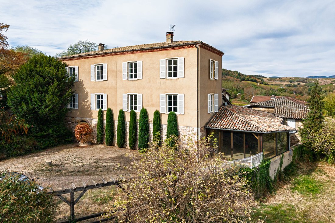 House in Salles-Arbuissonnas-en-Beaujolais, Auvergne-Rhône-Alpes, France 2 - 19040206