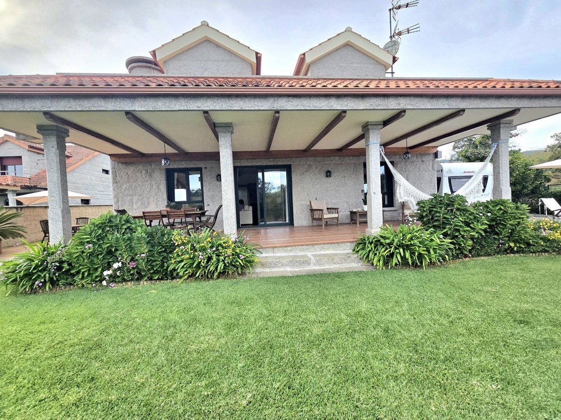 Villa in Tomino, Galicia, Spain 4 - 19038773