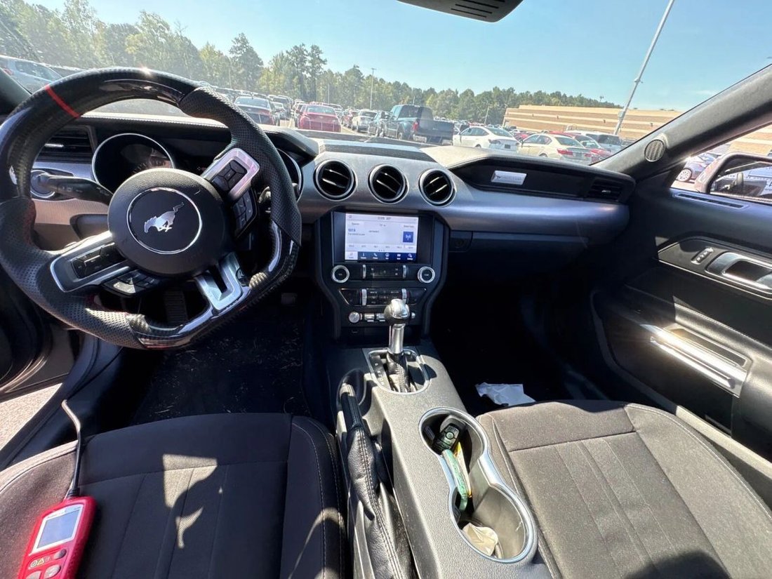 Coupe in Buford, GA, United States 5 - 19040728