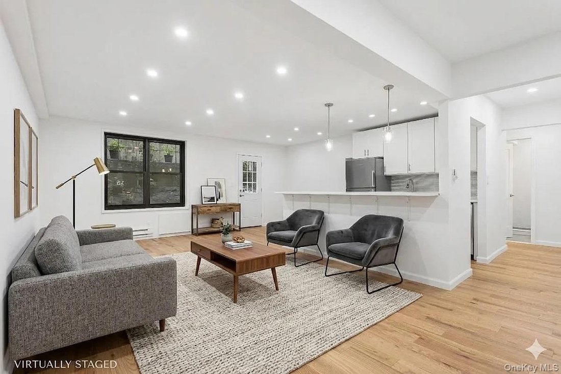 Co Op in New York, New York, United States 1 - 19040352