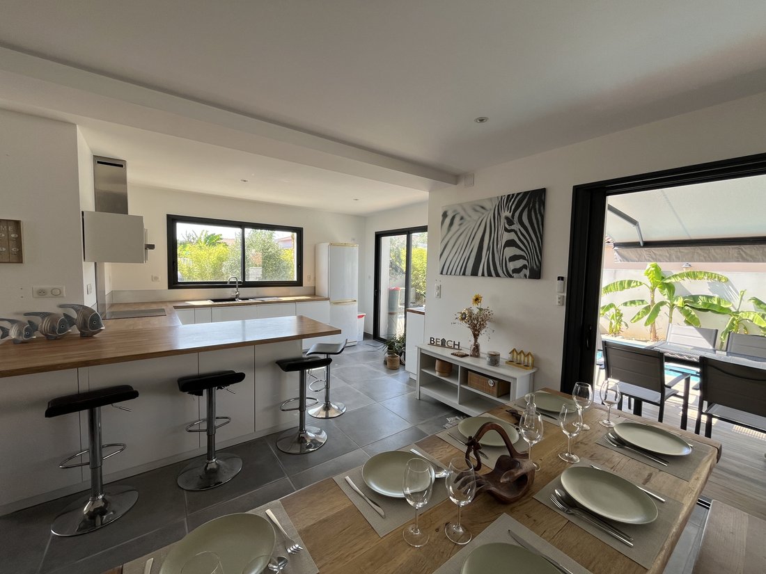 House in Saint-Palais-sur-Mer, Nouvelle-Aquitaine, France 5 - 19040057