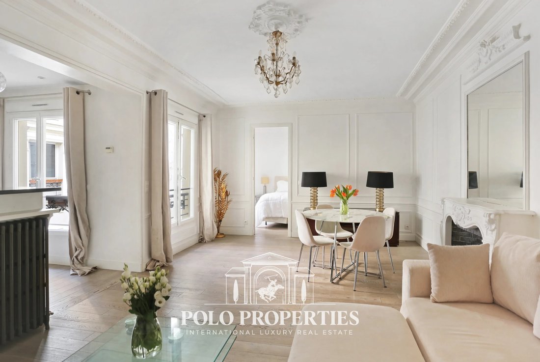 Apartment in Porte Dauphine, Paris 16e Arrondissement, Paris 1 - 19037181