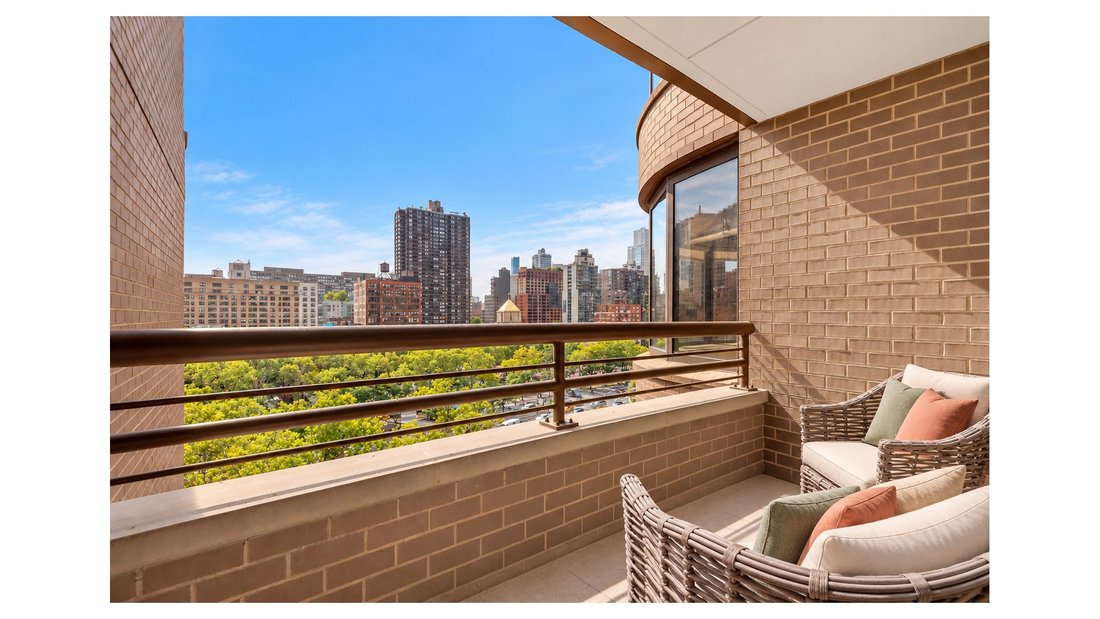 Condo in New York, New York, United States 1 - 19040339