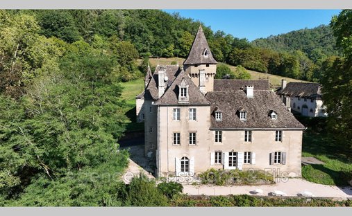 Villa a Saint-Chamant, Nuova Aquitania, Francia 1