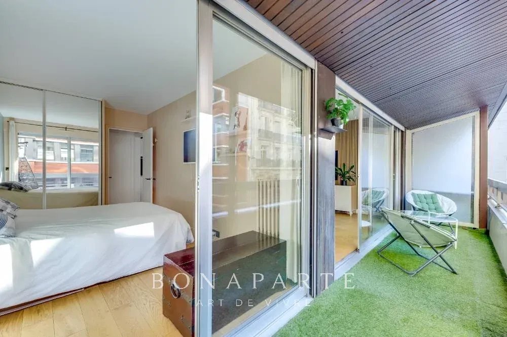 Apartment in Courcelles-Wagram, Paris 17e Arrondissement, Paris 3 - 19037514
