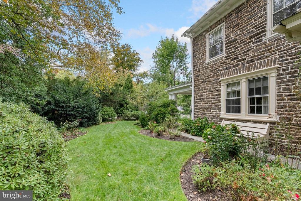 House in Philadelphia, Pennsylvania, United States 4 - 19040923