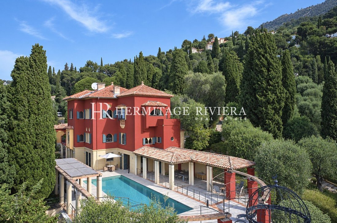Villa in Menton, Provence-Alpes-Côte d'Azur, Frankreich 1 - 17519532