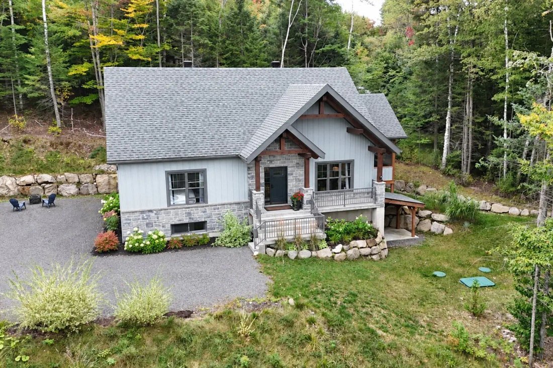 Casa en Sainte-Adèle, Quebec, Canadá 4 - 18926688