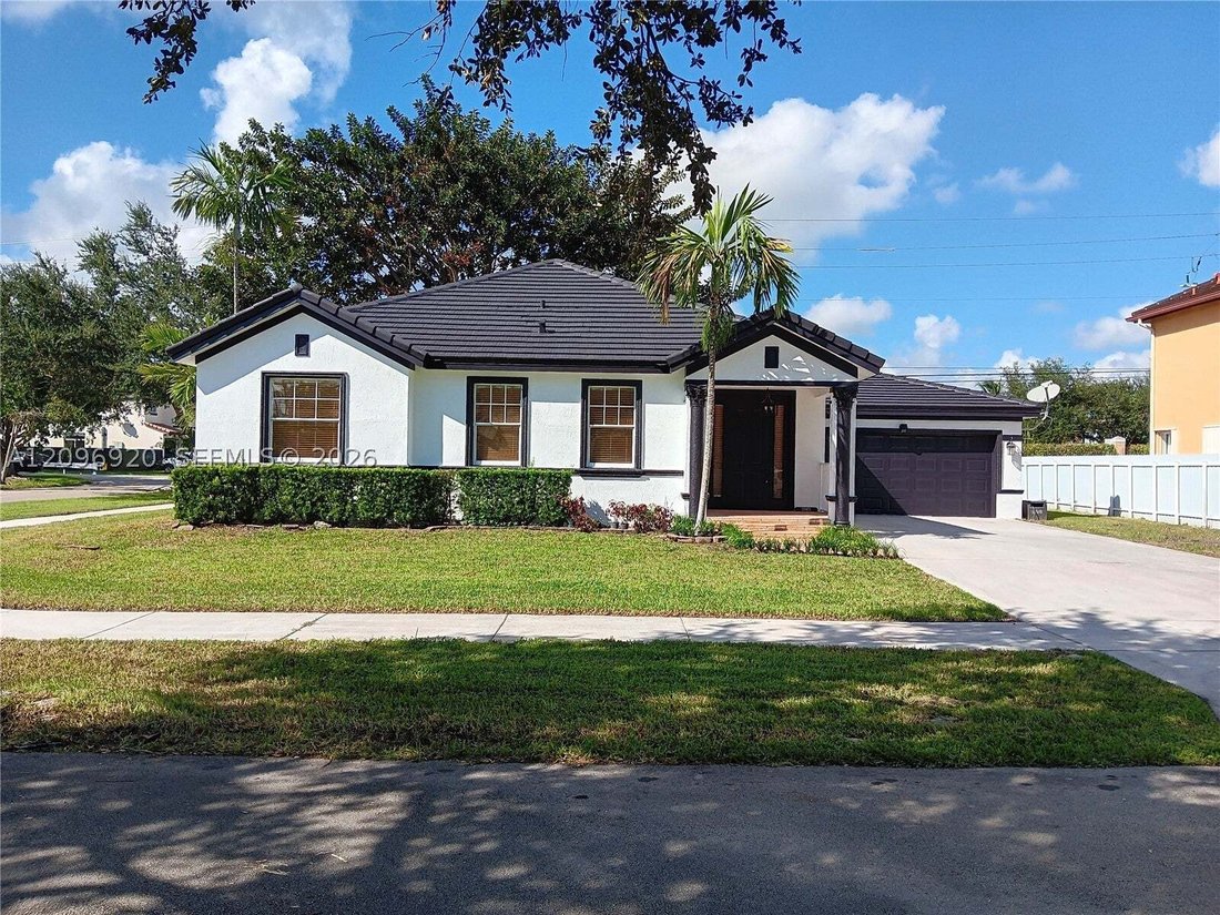 Maison à Miami, Floride, États-Unis 3 - 18995699