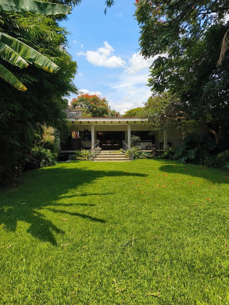House in Cuernavaca, Morelos, Mexico 4 - 19040515