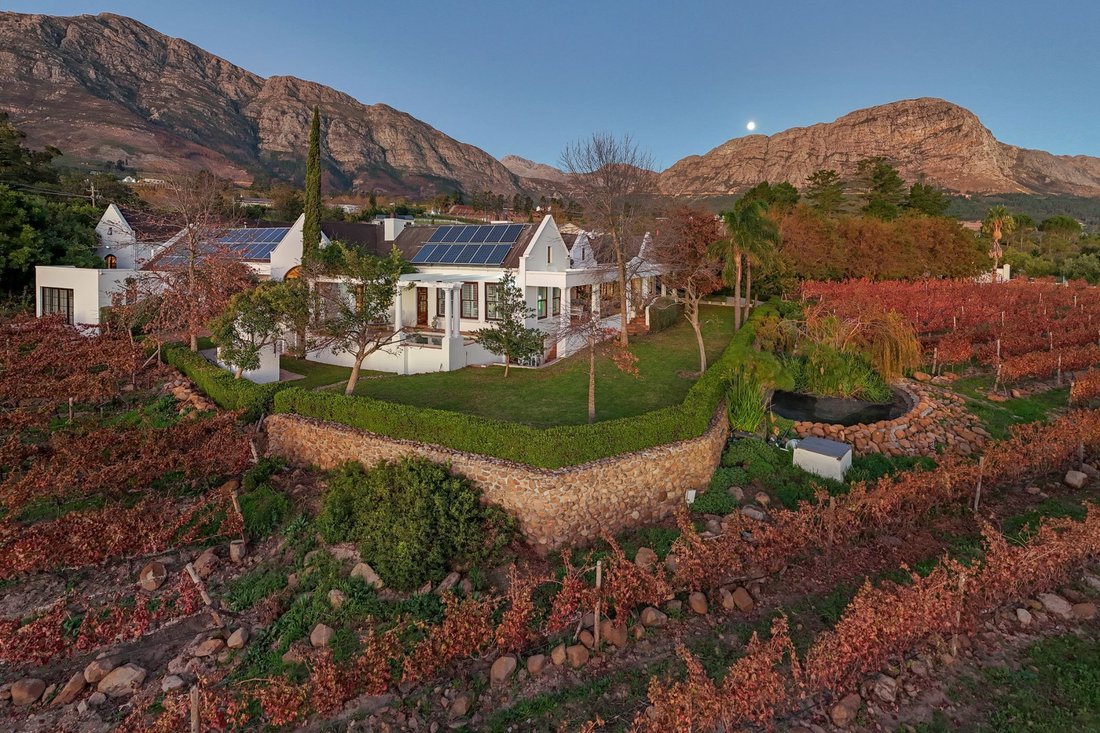 Farm Ranch in Franschhoek, Western Cape, South Africa 2 - 19038984