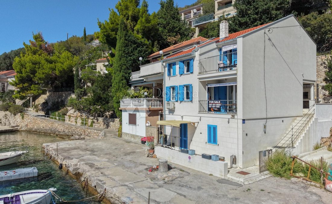 Casa en Stari Grad, Condado de Lika-Senj, Croacia 5 - 16132475