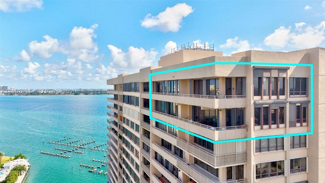 Condo in North Miami Beach, Florida, United States 1 - 19039648