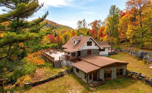 Casa en Saint-Adolphe-d'Howard, Quebec, Canadá 1