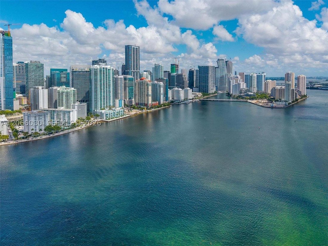 Condominio en Miami, Florida, Estados Unidos 1 - 19039641