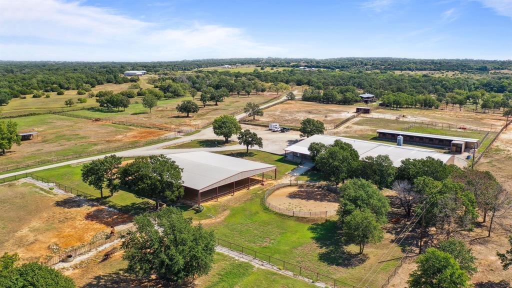Farm Ranch in Weatherford, Texas, United States 2 - 19039513