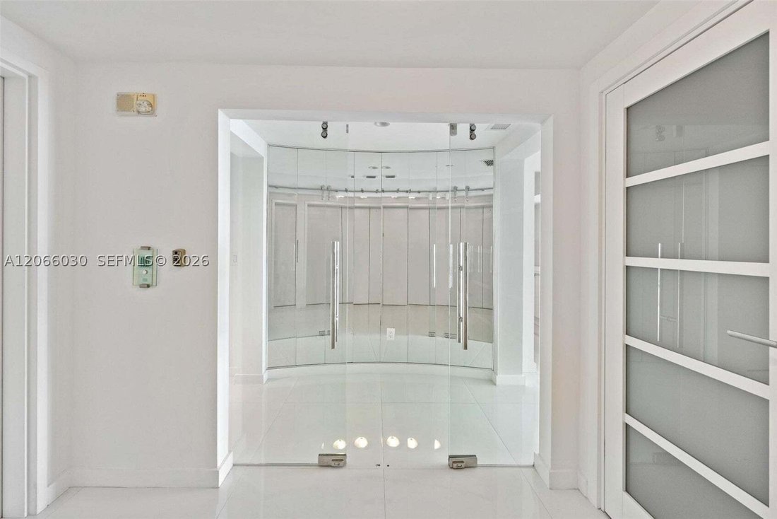 Condominio en Miami, Florida, Estados Unidos 4 - 19039641