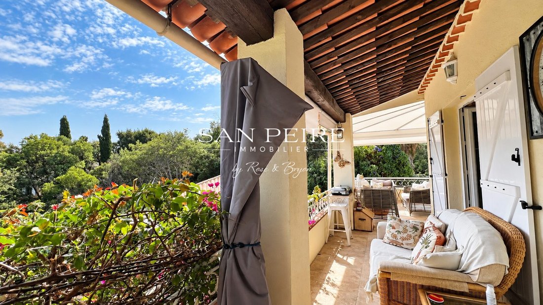 Villa a Fréjus, Provenza-Alpi-Costa Azzurra, Francia 1 - 19041437