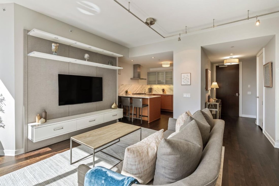 Condo in San Francisco, California, United States 3 - 19039714