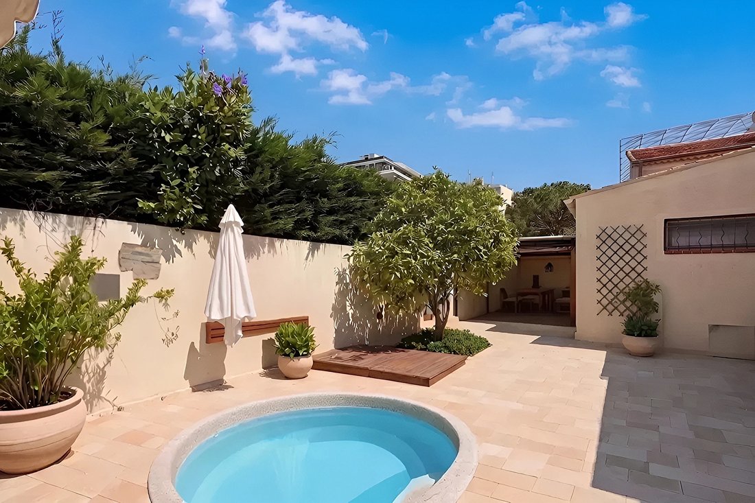 Villa en Juan les Pins-Gallice, Antibes, Francia 1 - 19041002