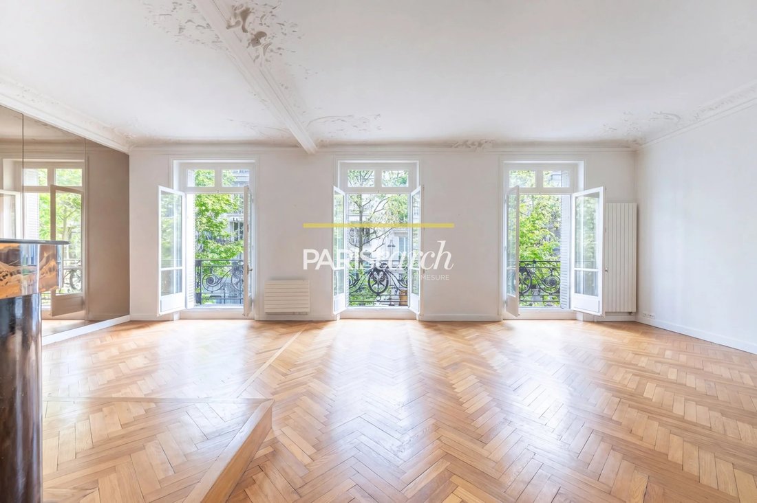 Apartment in Porte Dauphine, Paris 16e Arrondissement, Paris 1 - 19037148