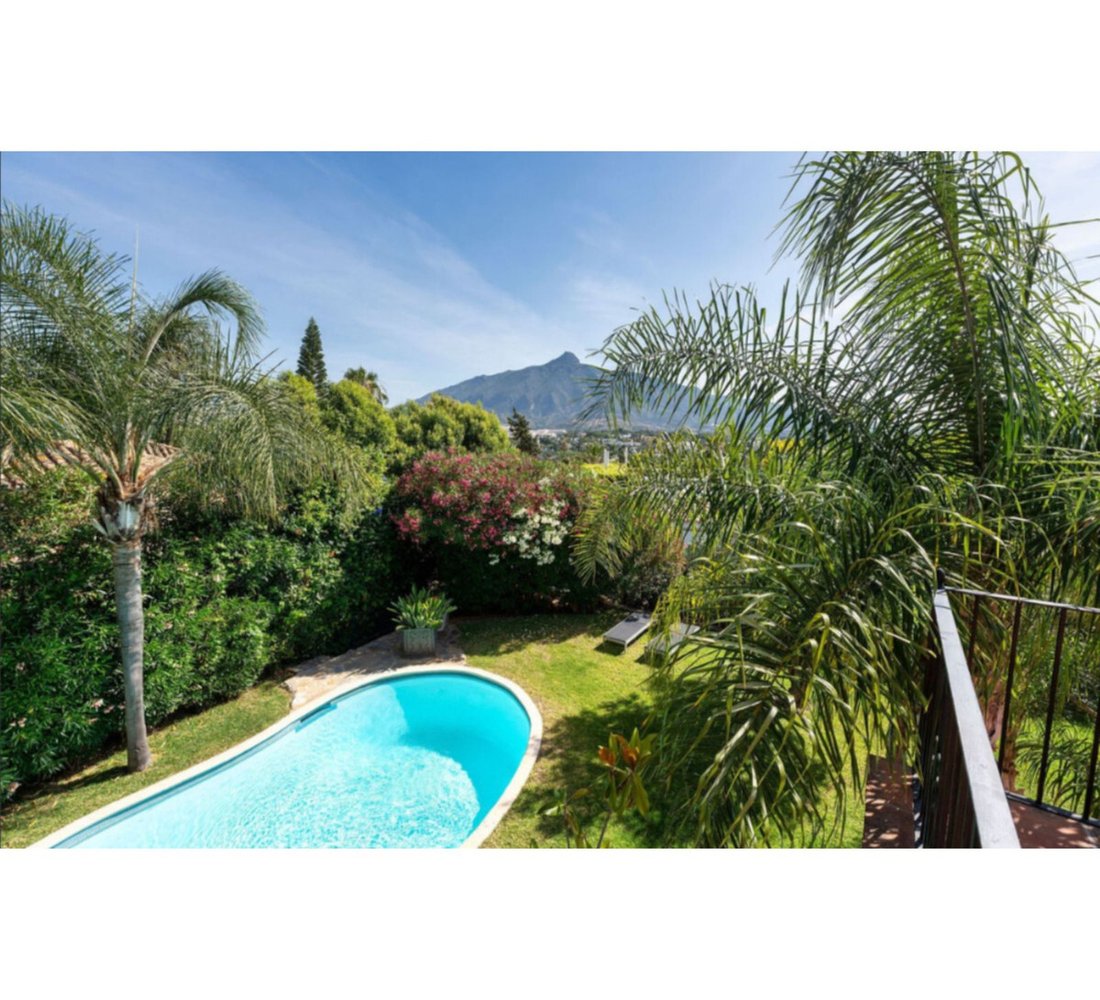 Villa in Nueva Andalucia, Marbella, Spain 3 - 19037417