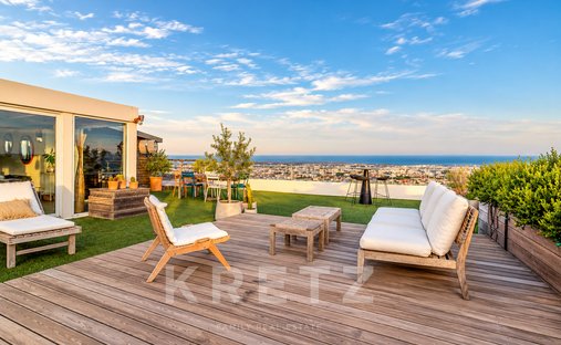 Penthouse in Sainte-Foy-lès-Lyon, Auvergne-Rhône-Alpes, France 1