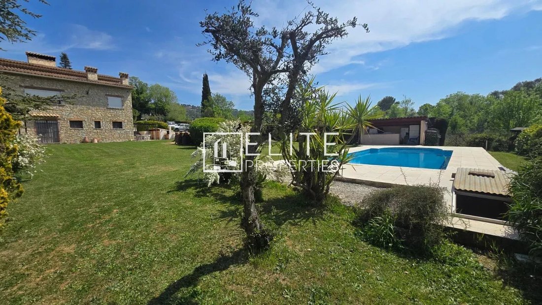 House in Grasse, Provence-Alpes-Côte d'Azur, France 4 - 19040536