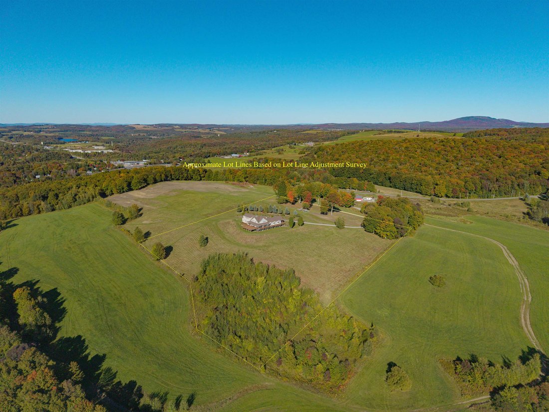House in Derby, Vermont, United States 3 - 19038007