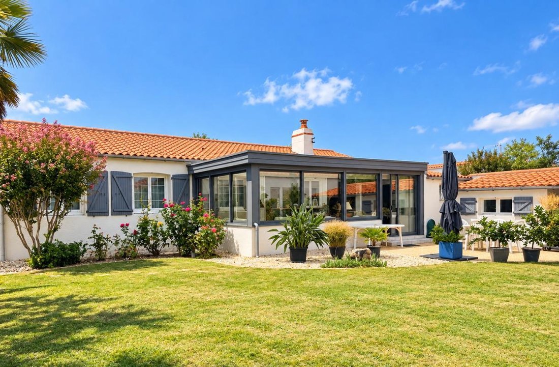 House in Les Sables-d'Olonne, Pays de la Loire, France 1 - 19037292