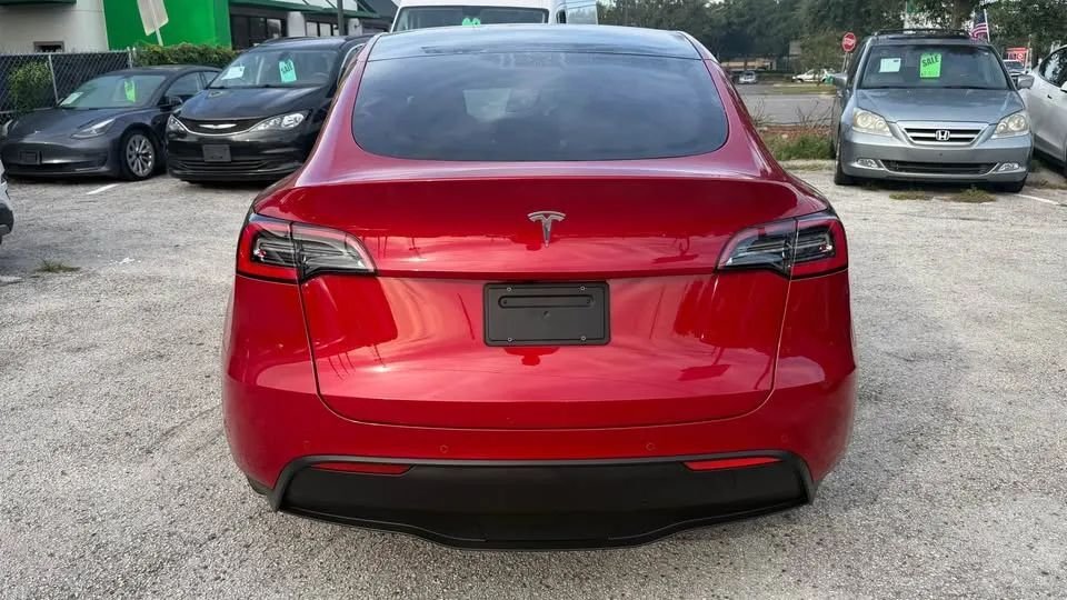 Suv in Longwood, FL, United States 5 - 19040827