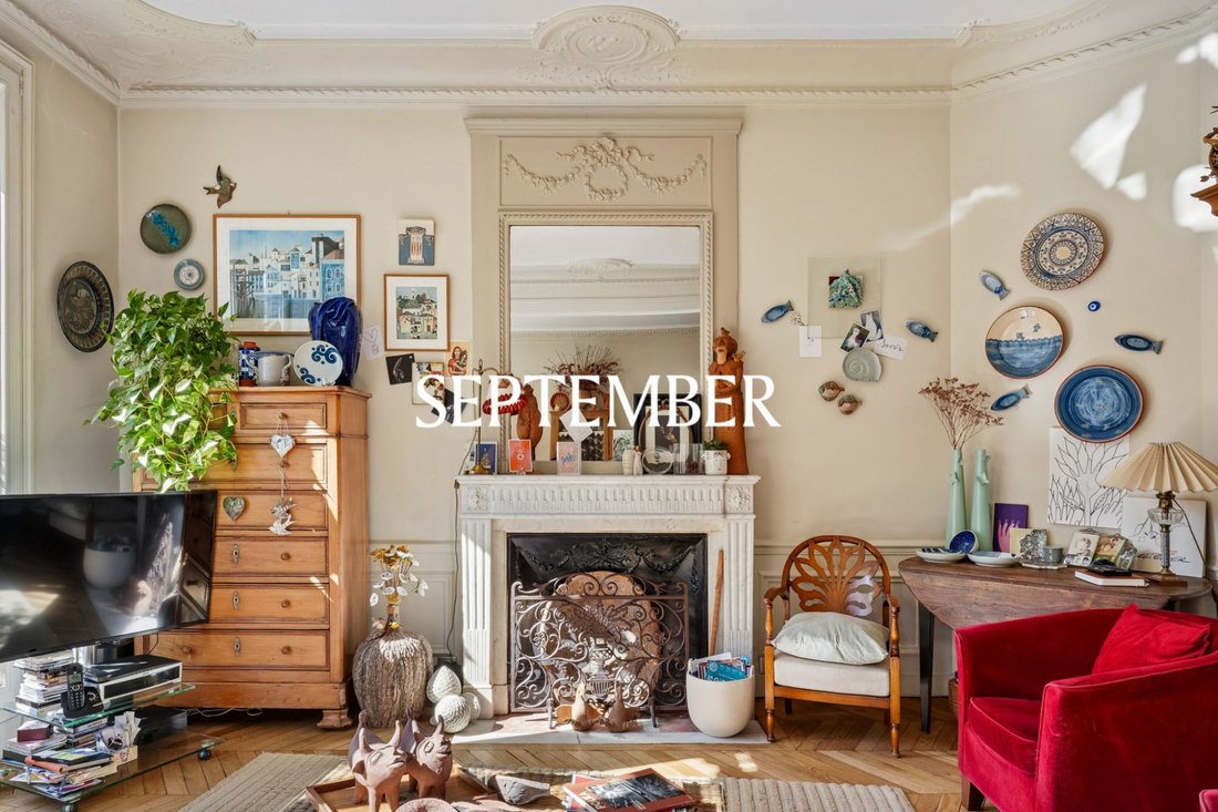 Apartment in Invalides, Paris 7e Arrondissement, Paris 3 - 19041455