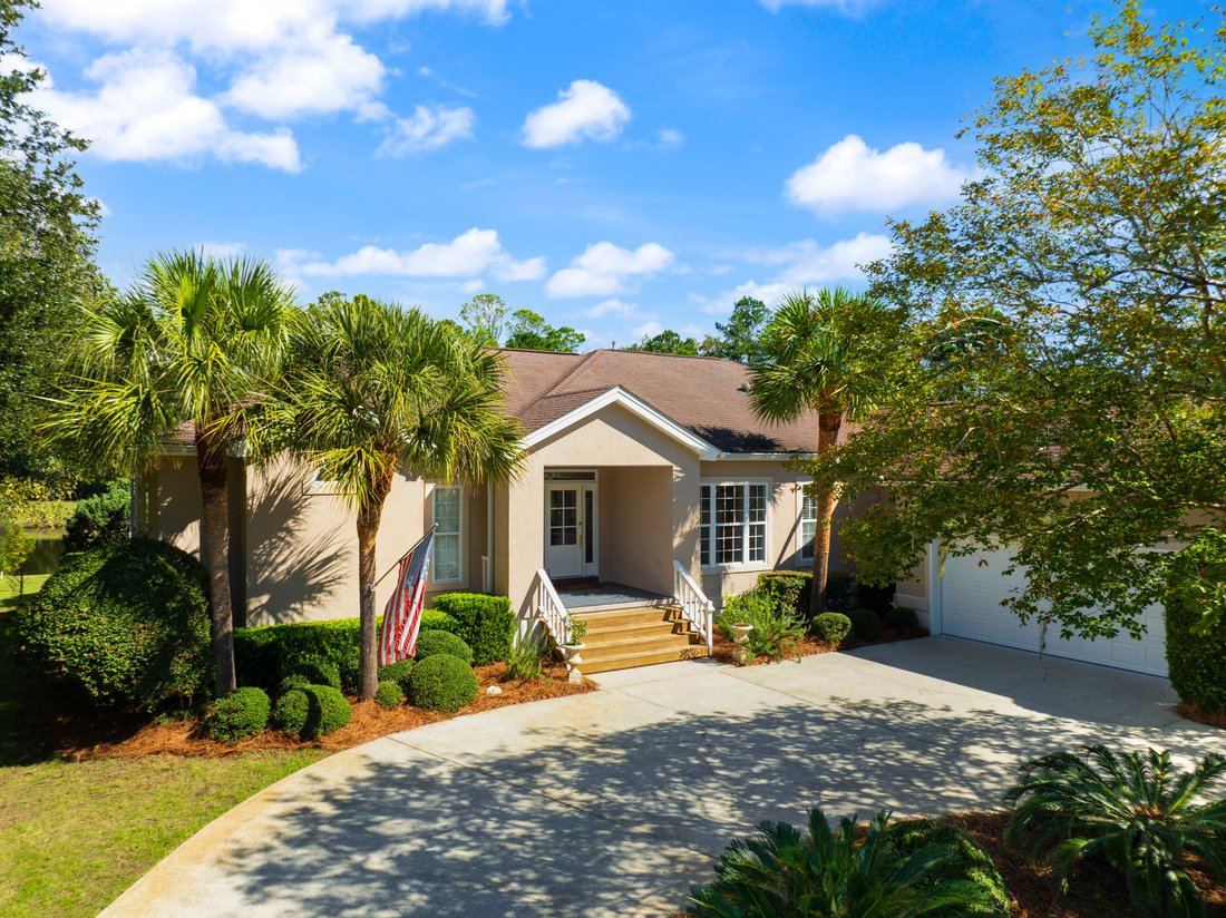 House in St. Simons, Georgia, United States 2 - 19038021