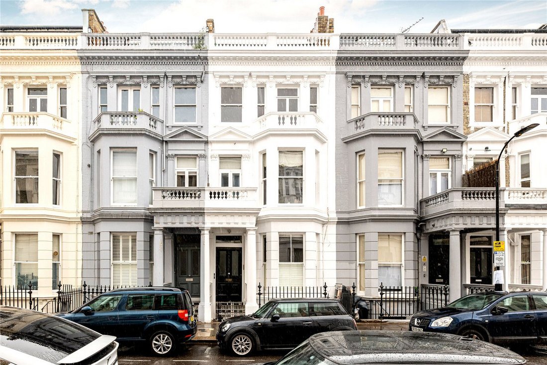 Apartment in Barons Court, Hammersmith and Fulham, England 1 - 19039137