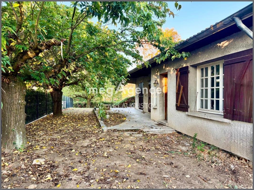 Villa in Tassin le Bourg, Tassin-la-Demi-Lune, France 3 - 18981569